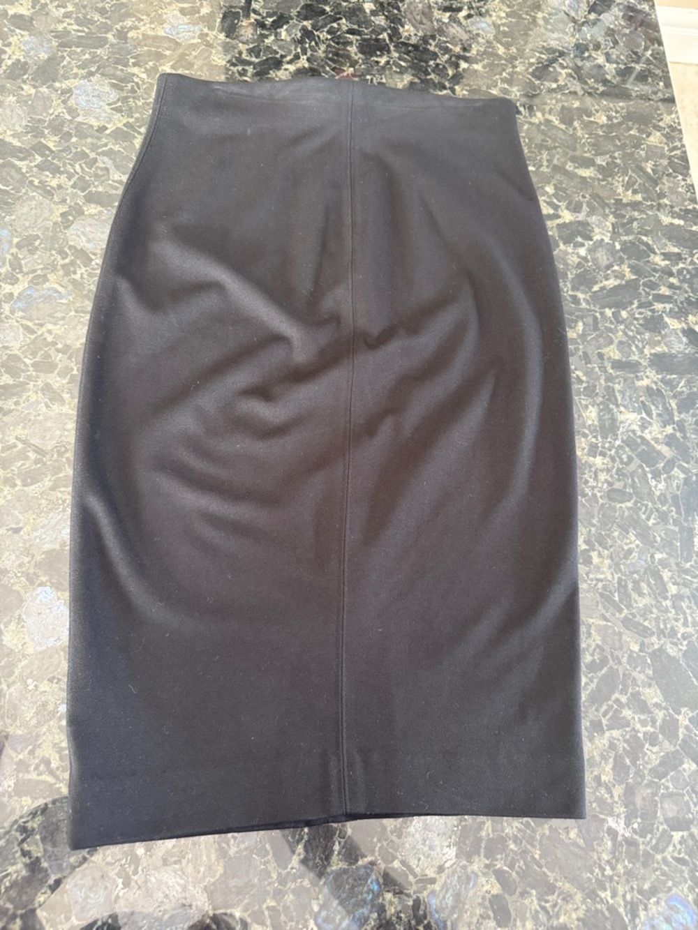Wilfred Pencil Skirt